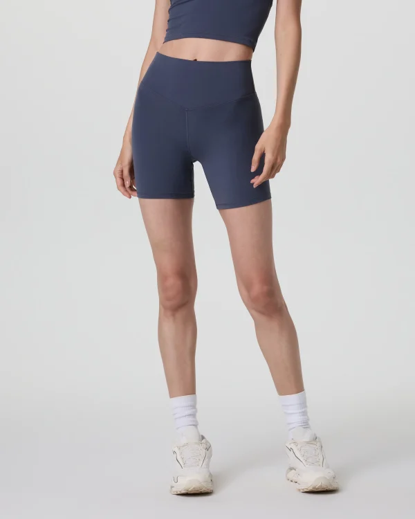 Vuori AllTheForm Short 6