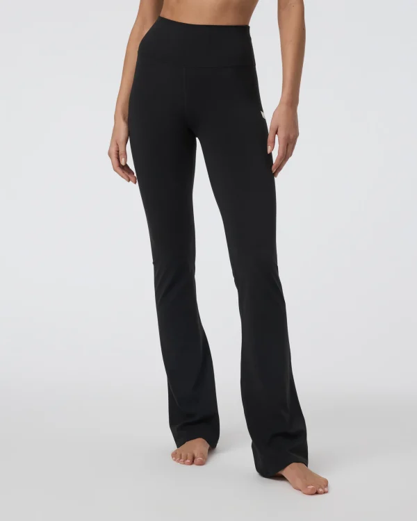Vuori AllTheFeels Slim Flare